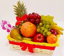 Корзинка с фруктами фото в интернет-магазине Волшебный праздник